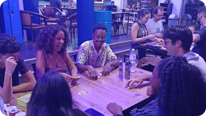 Jeux de société à Nice Hominum